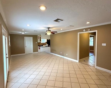 5811 Mcknight Street - Photo Thumbnail 16