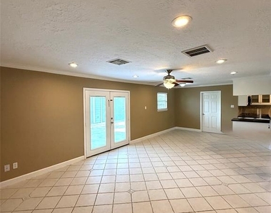 5811 Mcknight Street - Photo Thumbnail 15