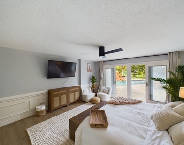 7702 Antoine Drive - Photo Thumbnail 19