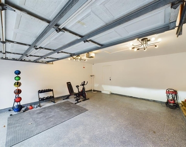7702 Antoine Drive - Photo Thumbnail 48