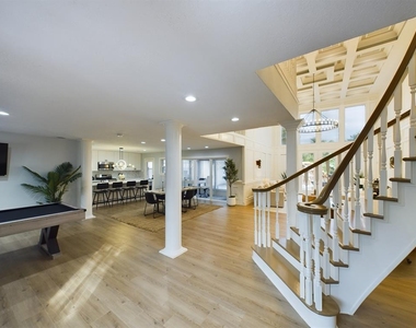 7702 Antoine Drive - Photo Thumbnail 4