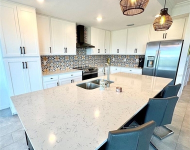 18028 Gawthrop Drive - Photo Thumbnail 8