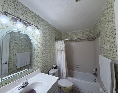 2664 Woodgate Lane - Photo Thumbnail 13