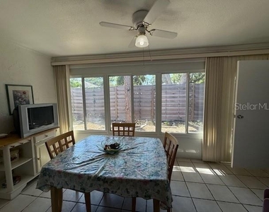 2664 Woodgate Lane - Photo Thumbnail 7