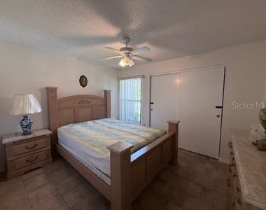 2664 Woodgate Lane - Photo Thumbnail 12
