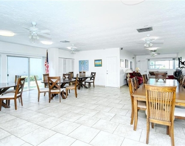 2664 Woodgate Lane - Photo Thumbnail 16
