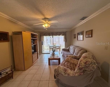 2664 Woodgate Lane - Photo Thumbnail 5