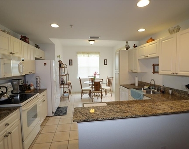 255 W End Drive - Photo Thumbnail 8