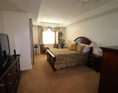 255 W End Drive - Photo Thumbnail 7
