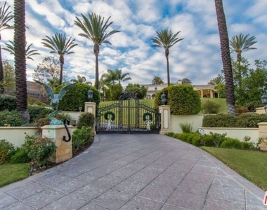 3855 Brunston Court - Photo Thumbnail 4