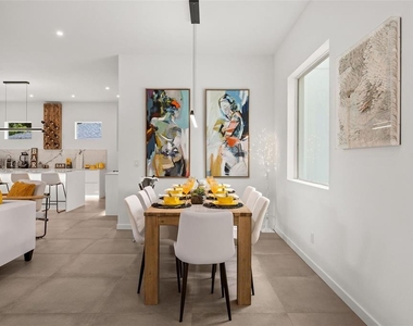 2375 Waldemere Street - Photo Thumbnail 6