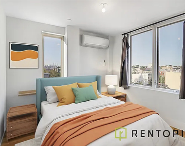 482 Seneca Avenue - Photo Thumbnail 4