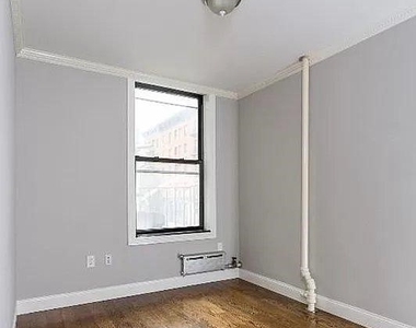 158 Avenue C - Photo Thumbnail 1