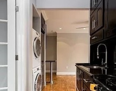 158 Avenue C - Photo Thumbnail 3