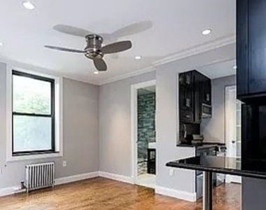 158 Avenue C - Photo Thumbnail 4