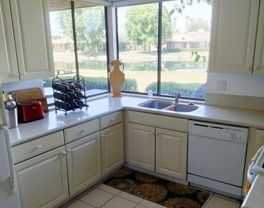 97 Palma Drive - Photo Thumbnail 9