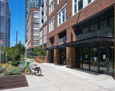 520 Terry Avenue - Photo Thumbnail 53