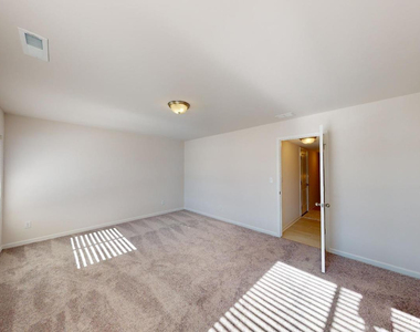 2719 Bristol Ridge Drive - Photo Thumbnail 20
