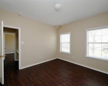 8908 Stewart Street - Photo Thumbnail 18