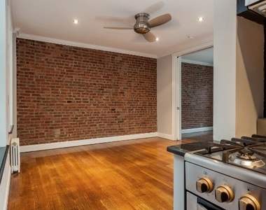 334 East 100th Street - Photo Thumbnail 3