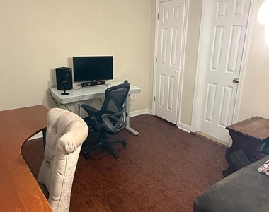 101 Tarks Lane - Photo Thumbnail 16
