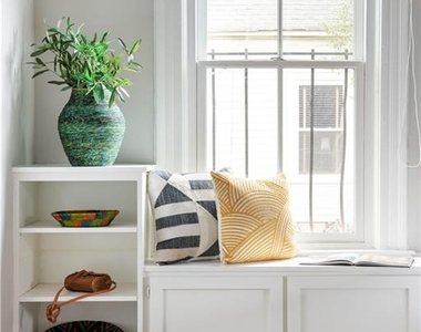 133 Estoria Street Se - Photo Thumbnail 10