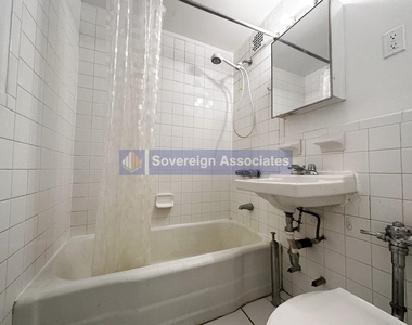936 West End Avenue - Photo Thumbnail 3