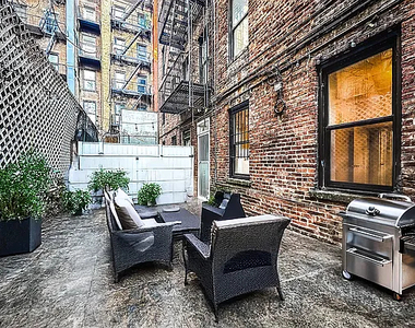 West 45th Street/ 9th Ave - Photo Thumbnail 1