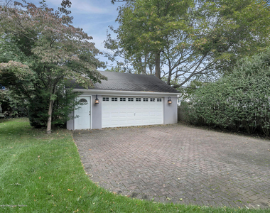408 Tuttle Avenue - Photo Thumbnail 33