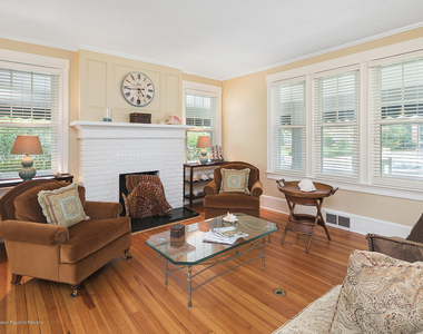 408 Tuttle Avenue - Photo Thumbnail 3