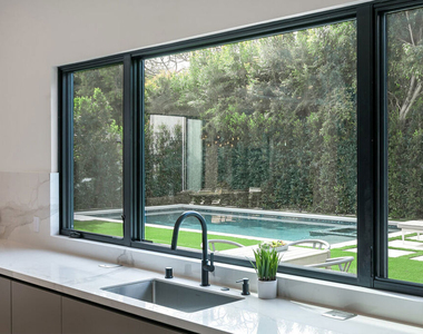 211 Veteran Avenue - Photo Thumbnail 26
