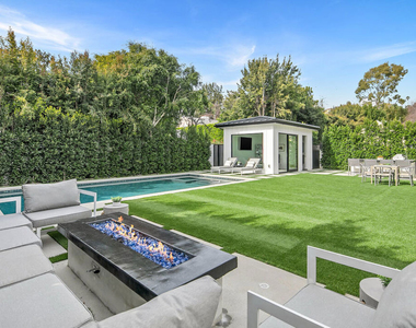 211 Veteran Avenue - Photo Thumbnail 2