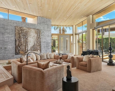 75132 Pepperwood Drive - Photo Thumbnail 5