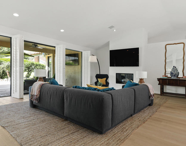 48721 Santa Ursula Street - Photo Thumbnail 6
