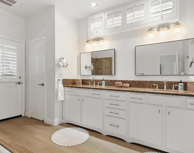 48721 Santa Ursula Street - Photo Thumbnail 20