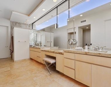 73115 Crosby Lane - Photo Thumbnail 28