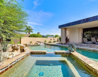 73115 Crosby Lane - Photo Thumbnail 44