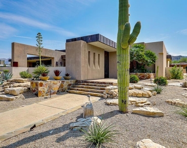 73115 Crosby Lane - Photo Thumbnail 4