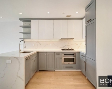 11-07 Welling Court - Photo Thumbnail 2