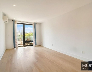 11-07 Welling Court - Photo Thumbnail 1