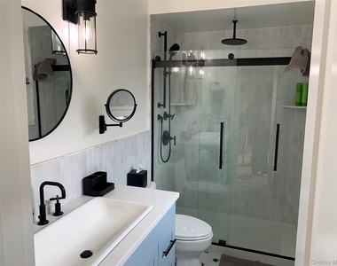 7 Atlantic Avenue - Photo Thumbnail 12