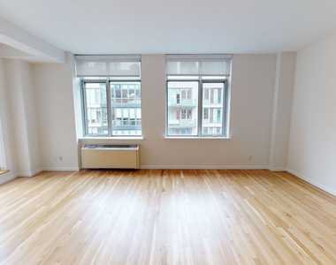 120 W. 21st - Photo Thumbnail 1