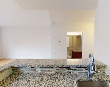 120 W. 21st - Photo Thumbnail 3