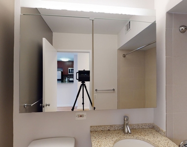 120 W. 21st - Photo Thumbnail 4
