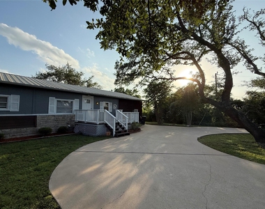 10603 Thomaswood Ln - Photo Thumbnail 2