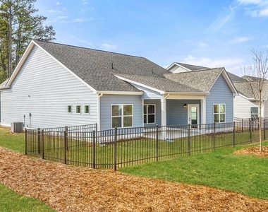 488 Amherst Way - Photo Thumbnail 17