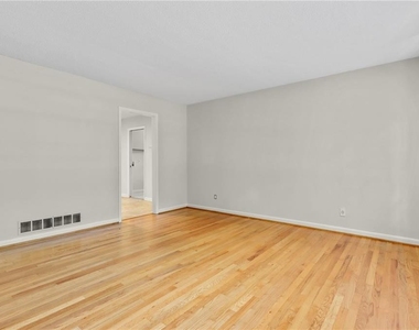 383 Dan Place Se - Photo Thumbnail 6