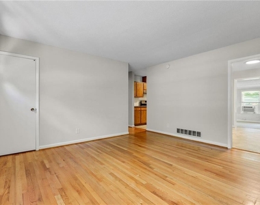 383 Dan Place Se - Photo Thumbnail 8