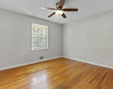 383 Dan Place Se - Photo Thumbnail 19