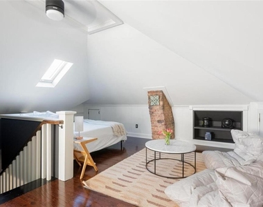 1024 Kirkwood Avenue - Photo Thumbnail 30